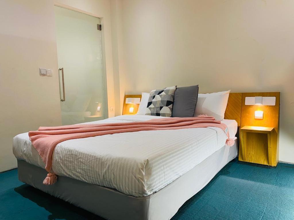 The Assembly Place, A Co-Living At Mayo 호텔 싱가포르 외부 사진